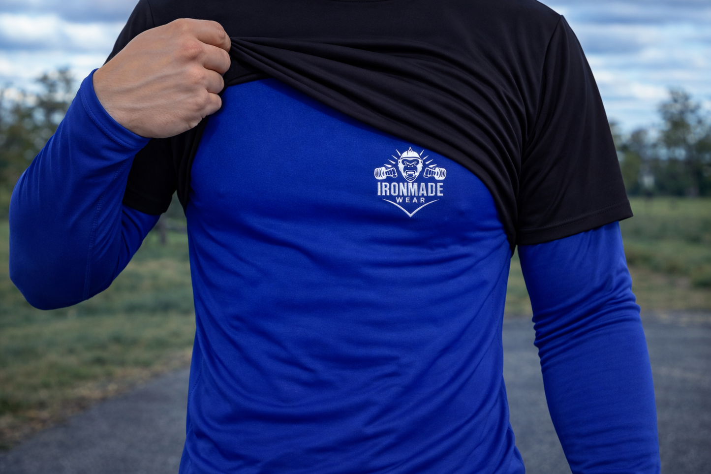 Men’s Baselayer in Royal Blue, regular fit training baselayer built for movement and performance