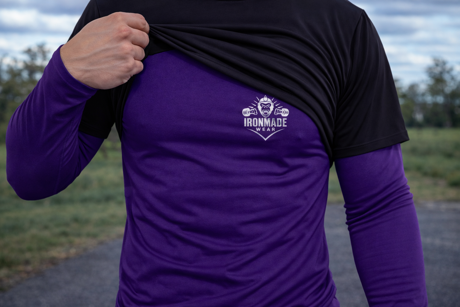 Men’s Baselayer in Purple, breathable athletic baselayer with inherent moisture management