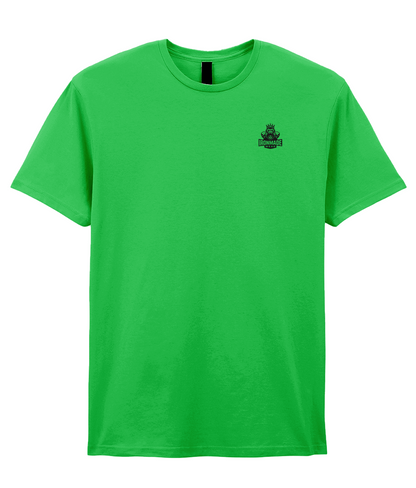 Front- Kelly Green: Men’s double logo ringspun T‑shirt in Kelly Green